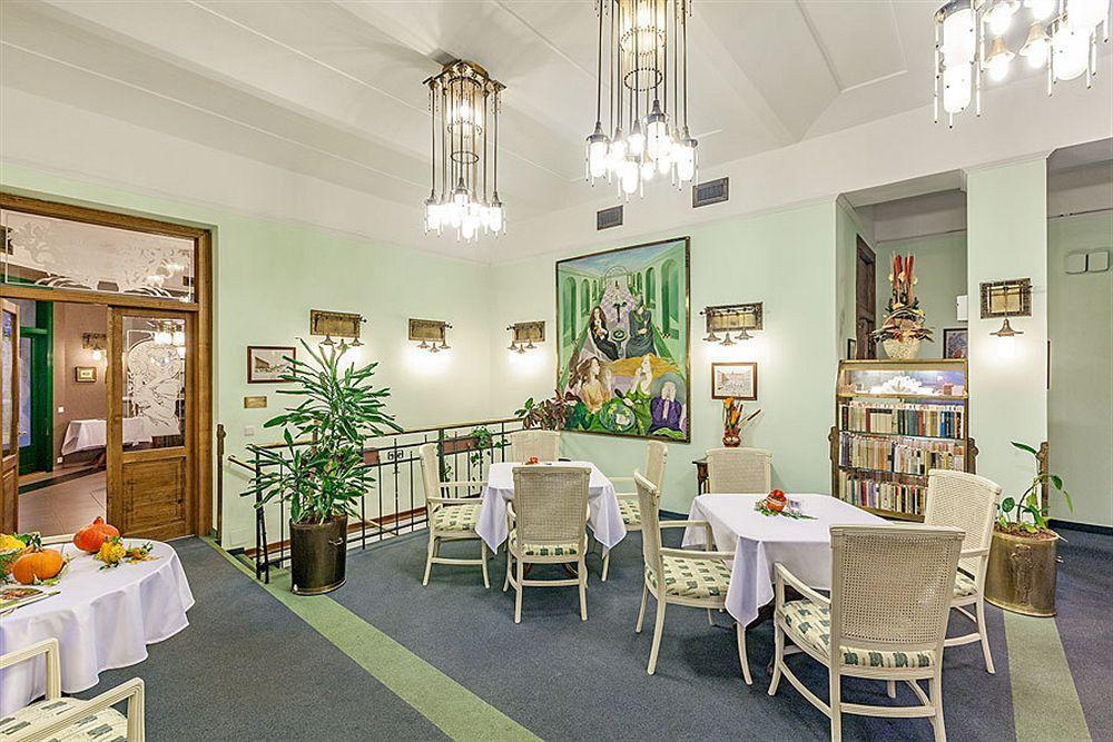 Villa Voyta Prague Luaran gambar