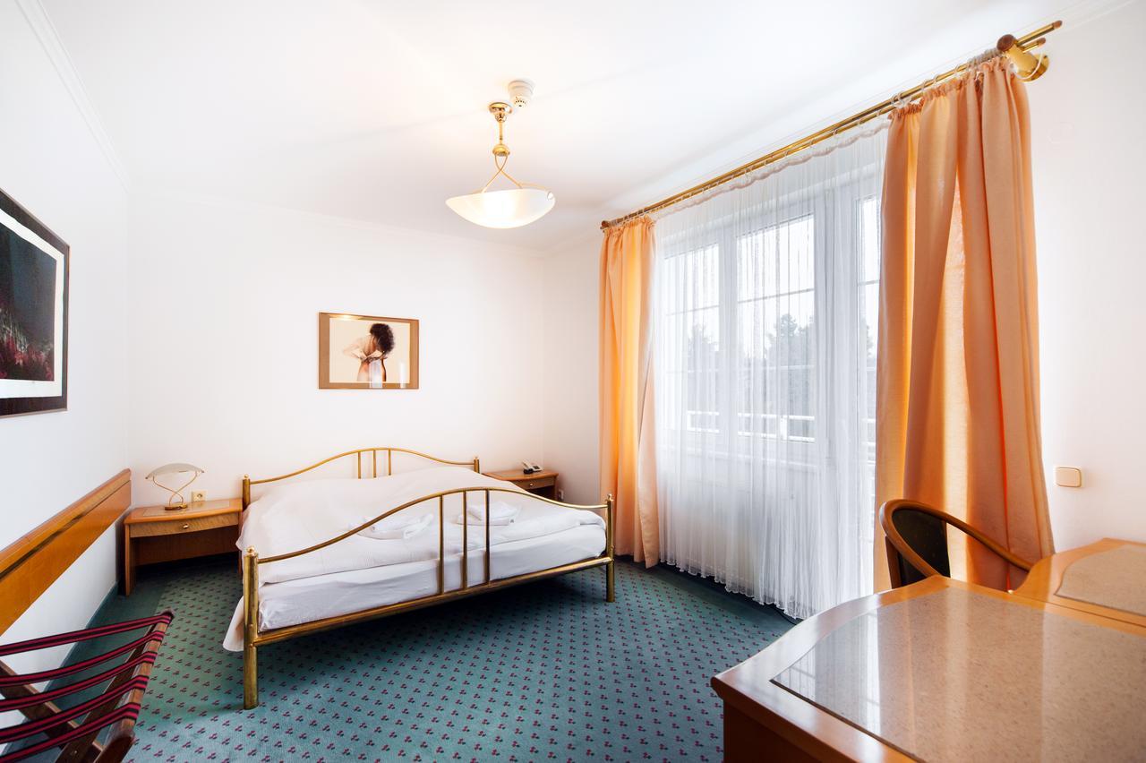 Villa Voyta Prague Luaran gambar