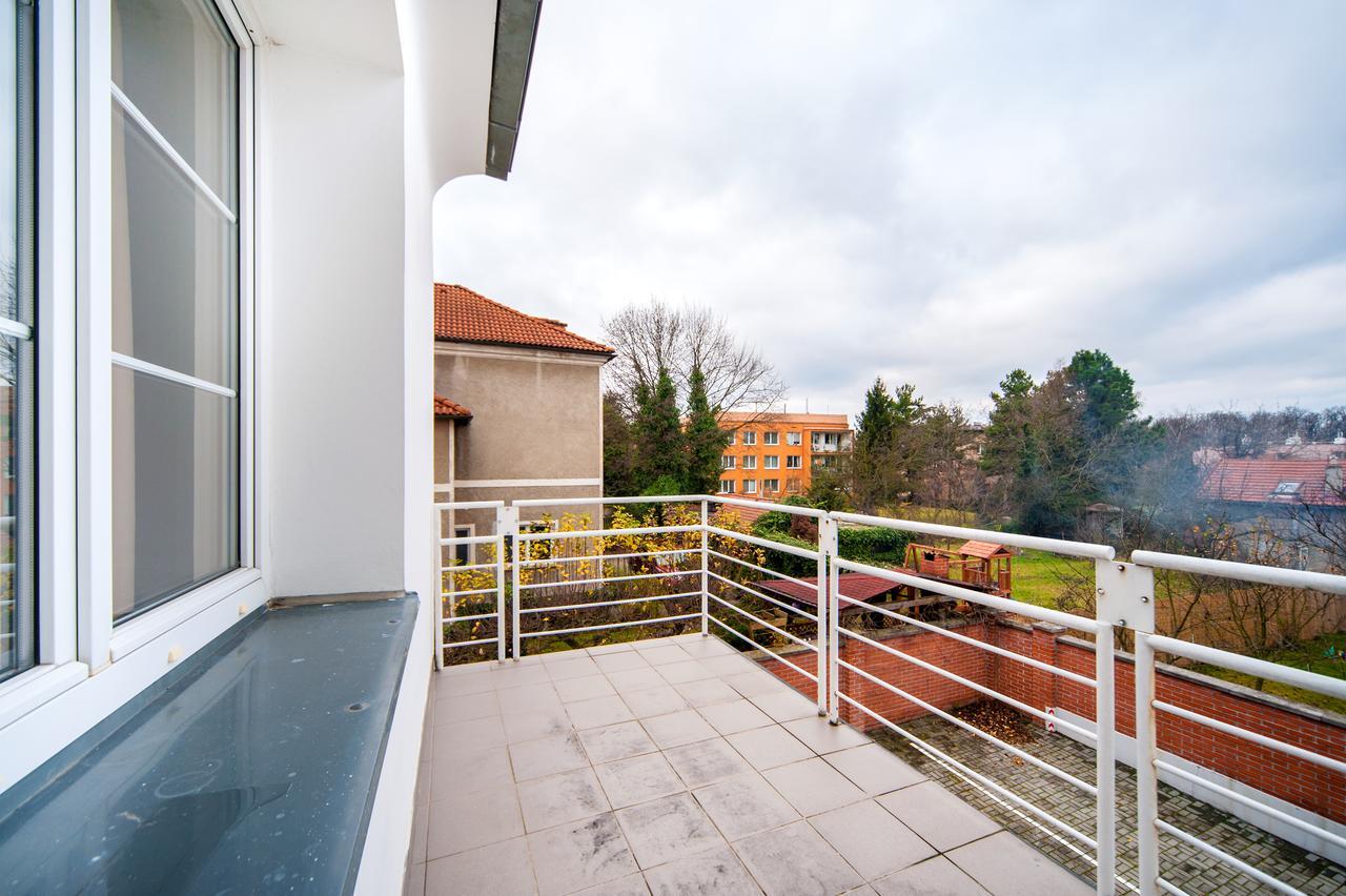Villa Voyta Prague Luaran gambar