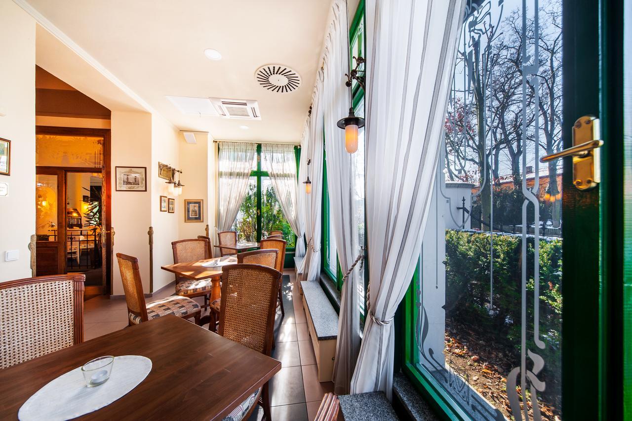 Villa Voyta Prague Luaran gambar