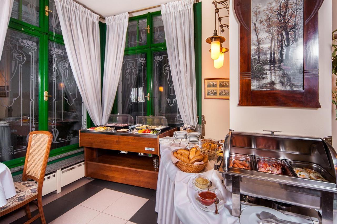 Villa Voyta Prague Luaran gambar